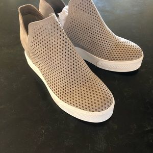 New Steve Madden sneakers